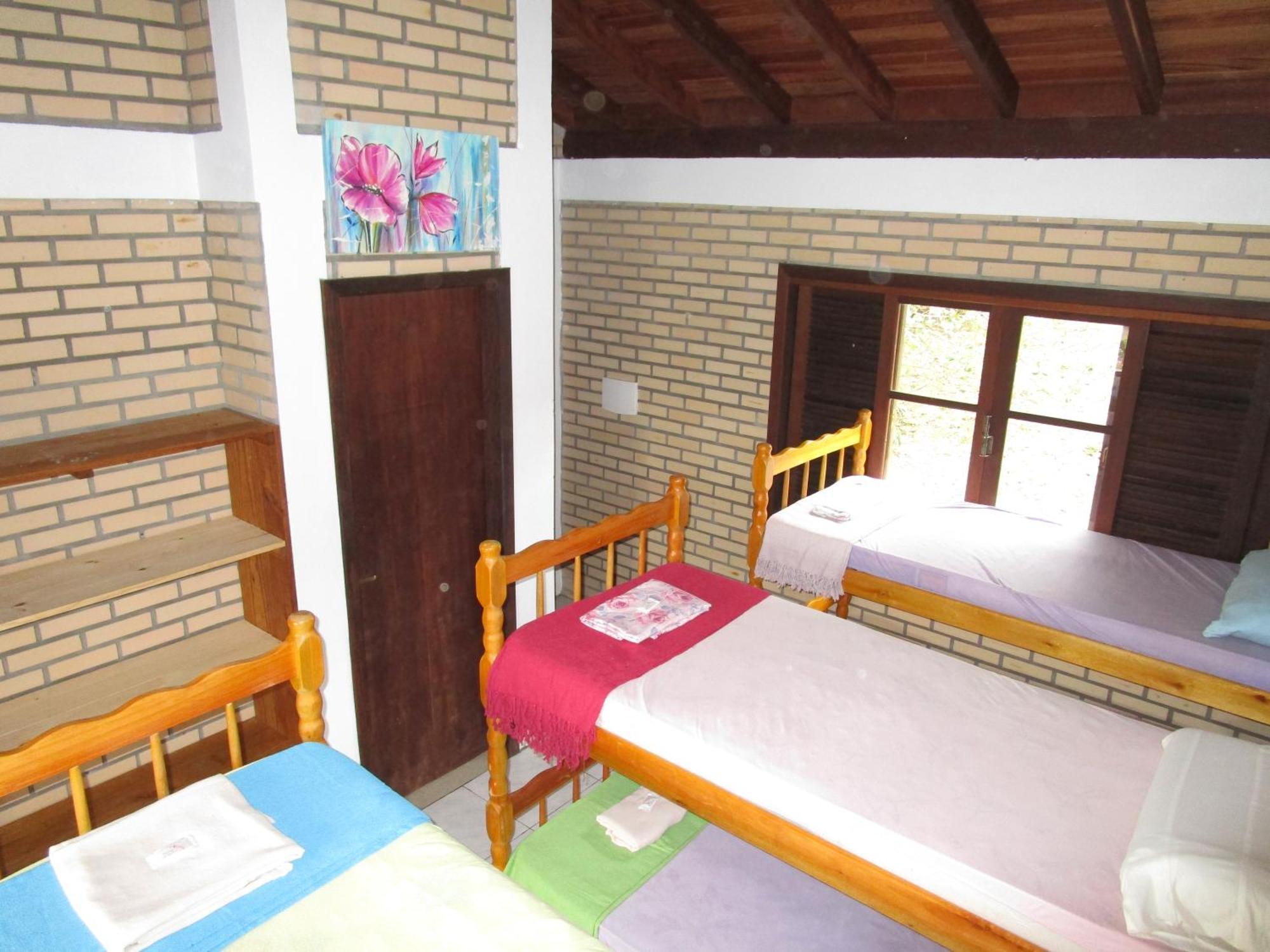 Paraiso Hostel Praia Do Rosa Esterno foto