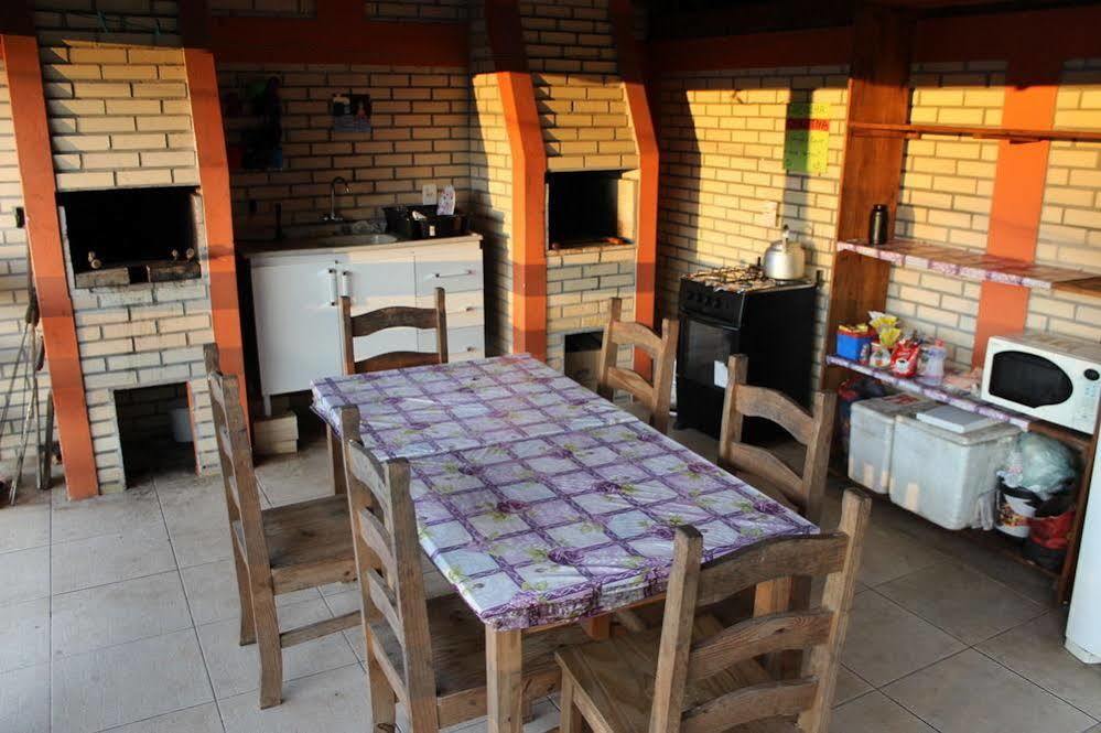 Paraiso Hostel Praia Do Rosa Esterno foto